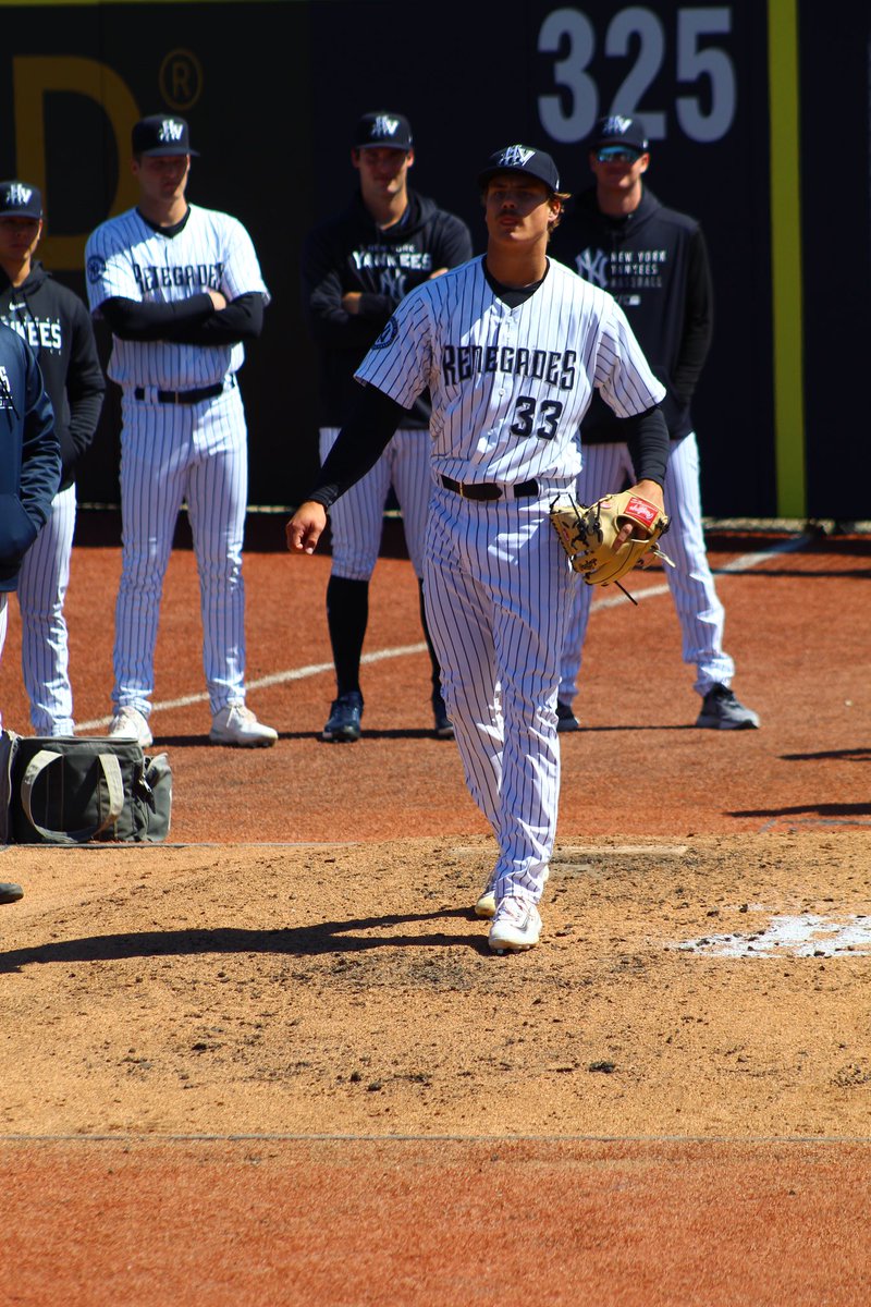 GHayesBlog's tweet image. #yankees #mlb #baseball #newyork #newyorkyankees #redsox #dodgers #sports #yankeestadium #beisbol #nyyankees #nyy #mlbtheshow #yankeesbaseball #bronxbombers #homerun #aaronjudge #mets #nyc #baseballlife #mlbnews #pinstripepride #baseballcards #bronx #lasmayores #worldseries