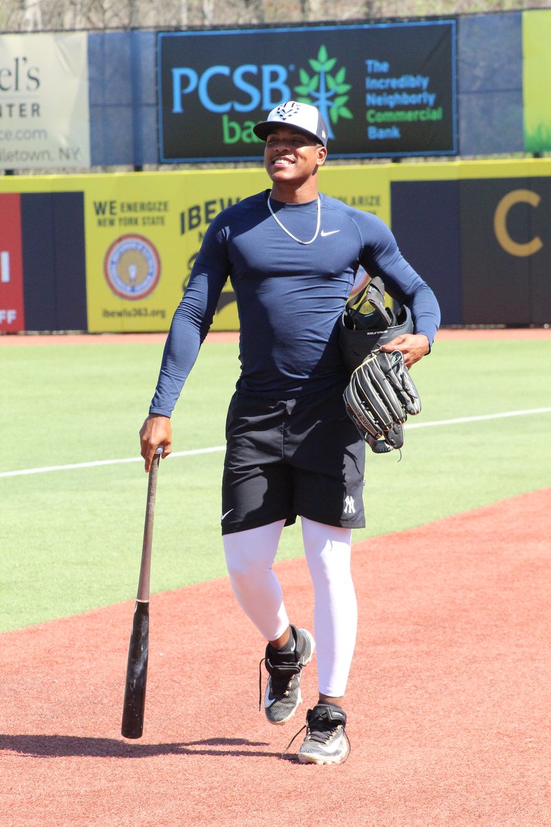 GHayesBlog's tweet image. #yankees #mlb #baseball #newyork #newyorkyankees #redsox #dodgers #sports #yankeestadium #beisbol #nyyankees #nyy #mlbtheshow #yankeesbaseball #bronxbombers #homerun #aaronjudge #mets #nyc #baseballlife #mlbnews #pinstripepride #baseballcards #bronx #lasmayores #worldseries