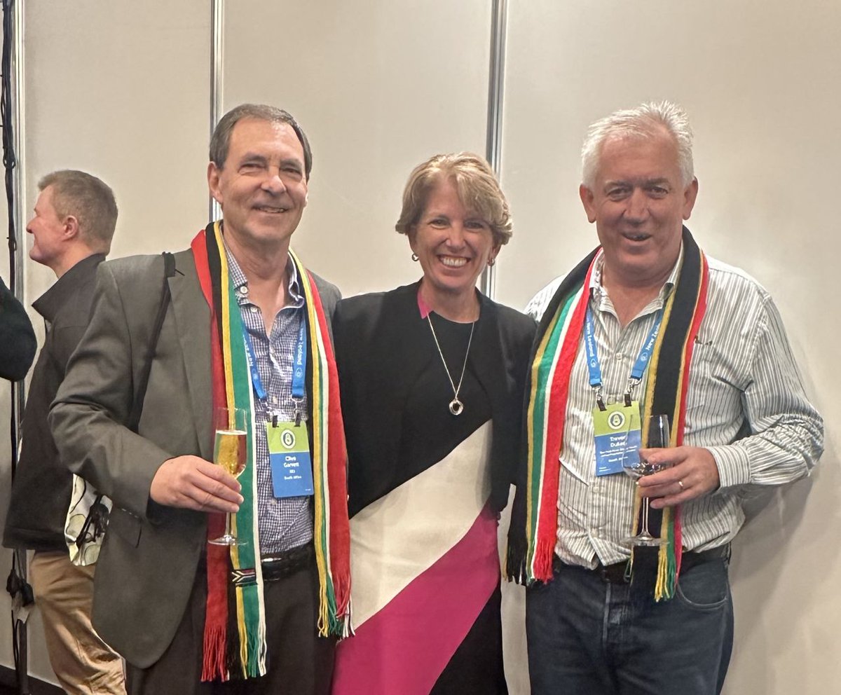 IFPA Southern Africa country council members, Clive Garrett from ZZ2, and Trevor Dukes from The Fruit Farm Group South Africa spent some valuable time with Cathy Burns, CEO of @IntFreshProduce at the World Avocado Congress 2023 in New Zealand @WACNZ2023