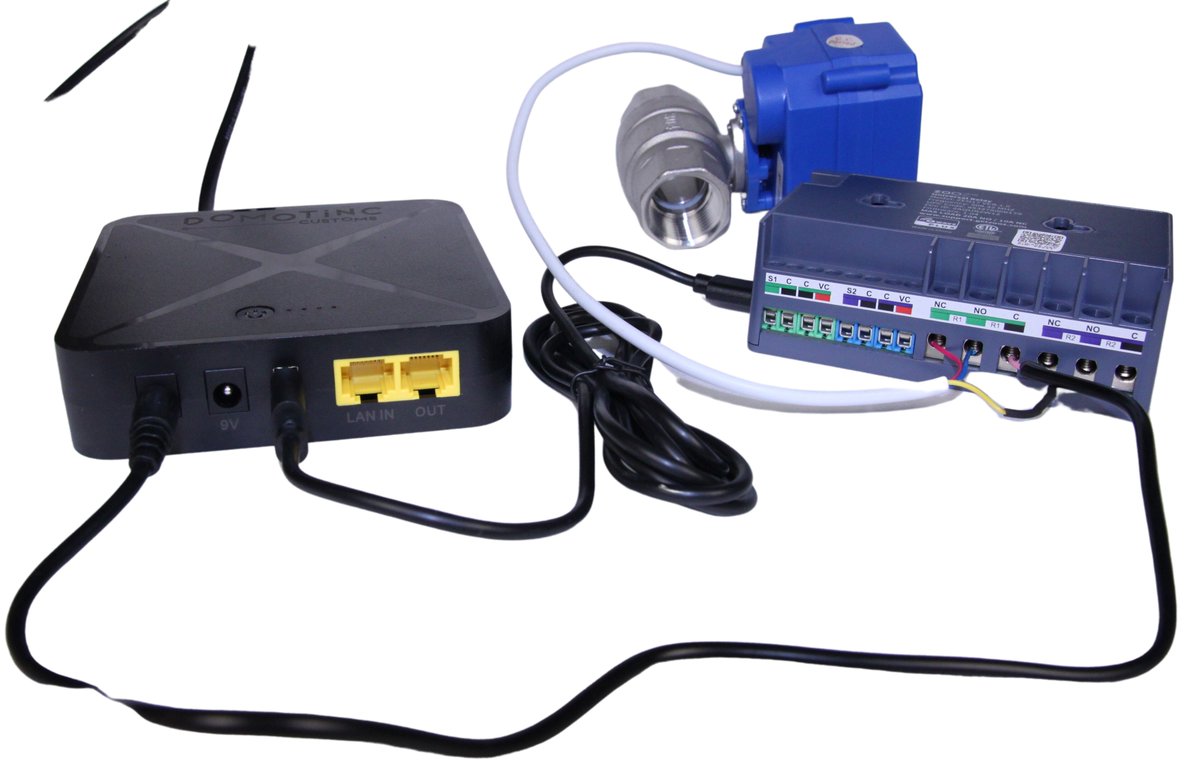 domotinc's tweet photo. We just received boxes of mini-UPS!
Provides stable and uninterrupted power to your #homeautomation hub during storms and power outrages. 
Tested with #hubitat and #zooz z-box hub. It provided over 24h of run time!
https://t.co/NTcTUdcB95 https://t.co/gVjEEddg79