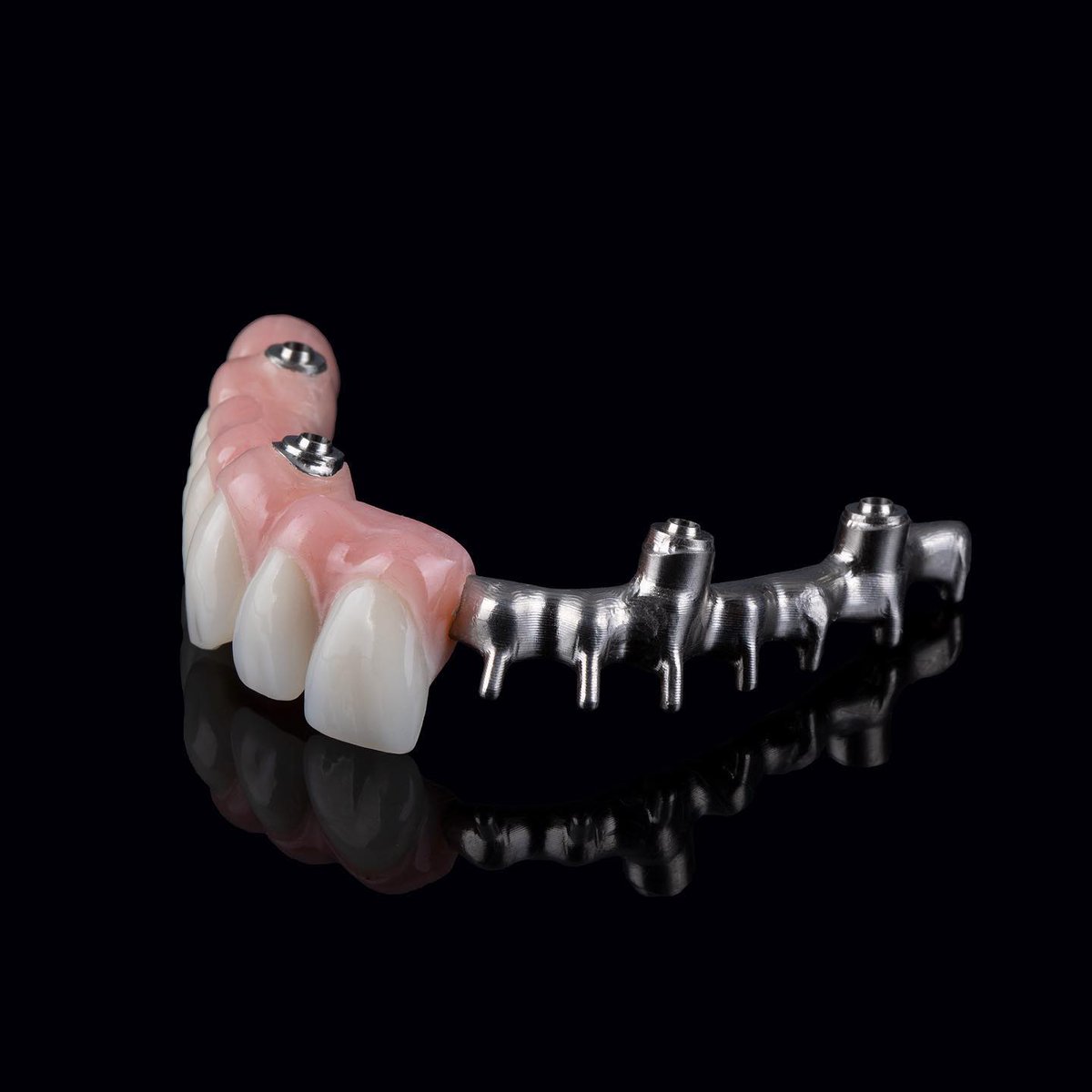 moderndentalCAN's tweet photo. From one-unit restorations to hybrid screw-retained dentures, we support your success.

#ModernDentalCanada #YourRestorativeEdge #DentalLab #DentalLaboratory #BeautifulSmile #DentalTech #DentalRestorations #Dentures https://t.co/KshJ8xjXL4