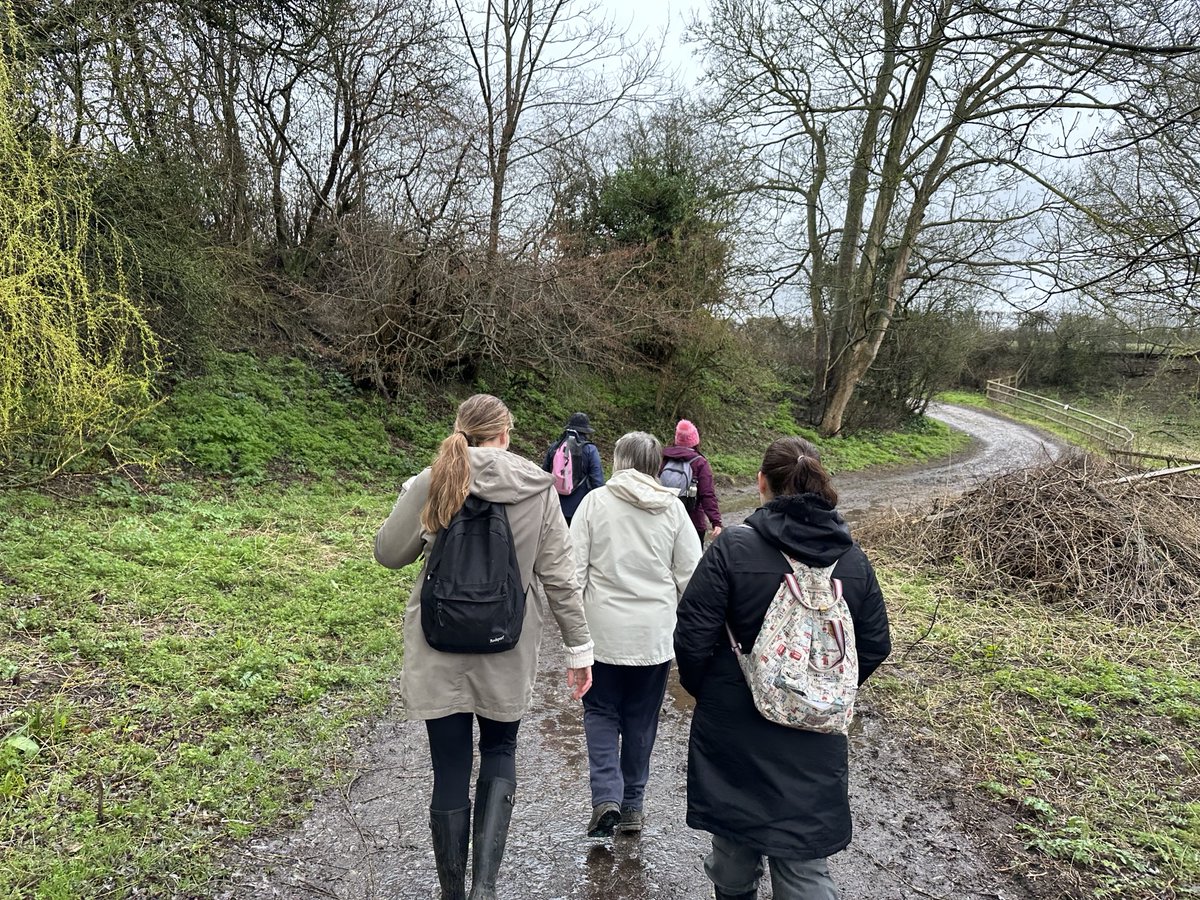 HeartofKentWalk's tweet photo. On the 26 March, Ben from Boots on Adventures, took 18 walkers with him on 'A walk with Pilgrims, She Wolves and Black Swans, Hollingbourne to Leeds Castle'. 

A jolly time was had despite the unappealing weather forecast, which luckily was not too bad on the day!

#walks #Kent https://t.co/3sZx90ZDoi