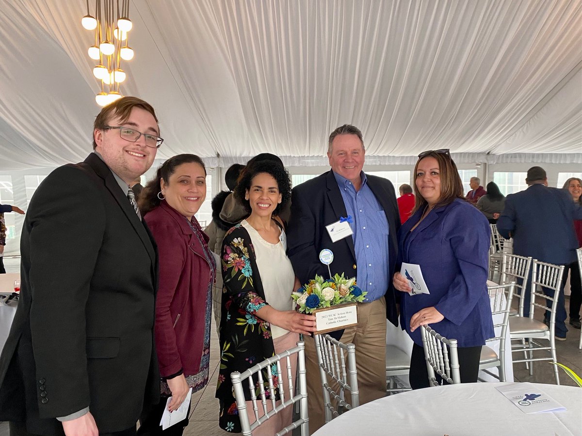 cc_worc's tweet photo. Congrats to our Executive Director, Tim McMahon, who received the Action Hero Award by the @WCACinfo! Tim &amp; Tuyet Tran from the SEAC of Central MA were recognized for their outstanding support of and work for the undocumented community at the at the 2nd Annual Resiliency Awards. https://t.co/zr6oSDrpLl