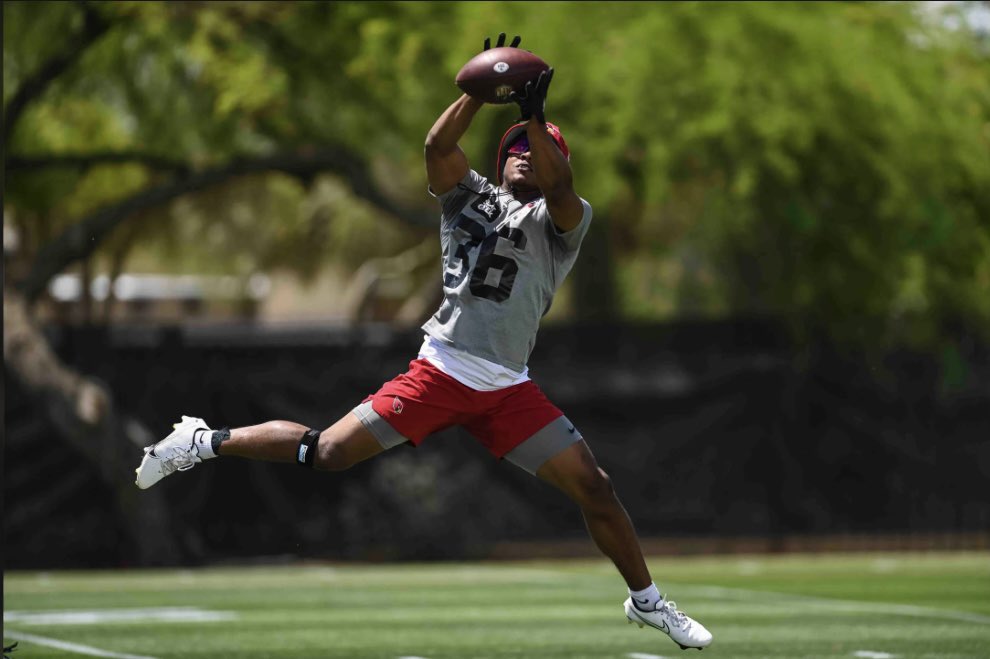 FootballHanford's tweet photo. 𝙅𝙪𝙅𝙪 𝙖𝙥𝙥𝙧𝙚𝙘𝙞𝙖𝙩𝙞𝙤𝙣 𝙥𝙤𝙨𝙩! 😃 https://t.co/U1WfDv0KDH