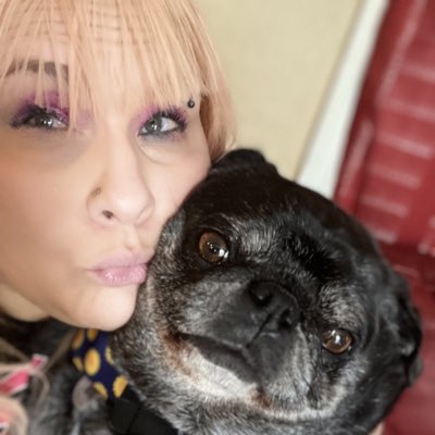KelMacFarlane's tweet photo. #NewProfilePic https://t.co/hO9ER29TXZ