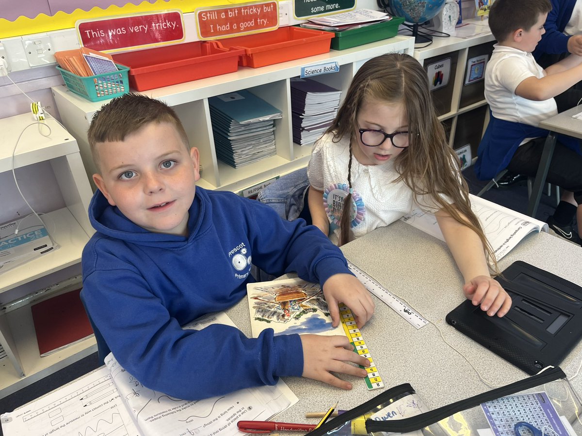 PCPPenguins's tweet image. Today we compared measurements in centimetres. We worked in partners to measure the length of a book. We then found who had the longest and shortest book. Then we compared their lengths. We found out how much longer or shorter a book was compared to another book. #pcpmaths