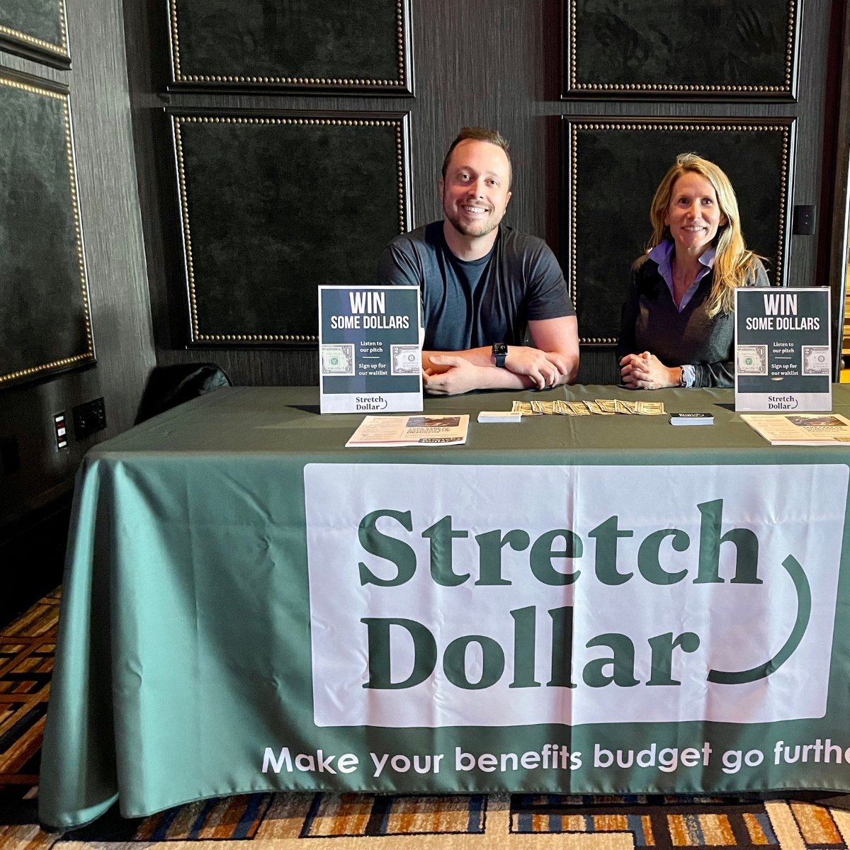 stretchdollarHQ's tweet photo. We had so fun at the @startupleaders Entreprenuer Expo in Philly — meeting and greeting with  local #startups, and giving away 💵 while doing it. 

#phillystartupleaders #entrepreneurexpo2023 https://t.co/ggi8vcTknk