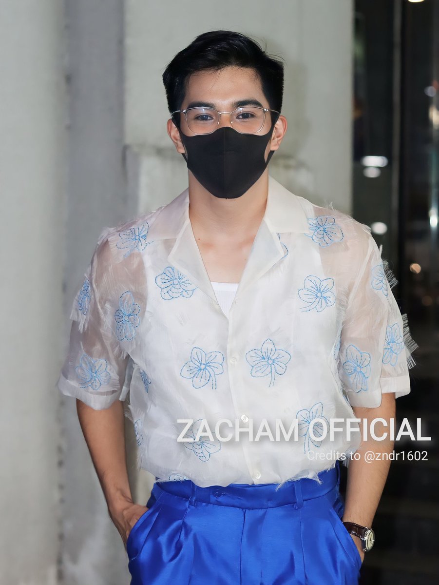 zachamofficial's tweet photo. Of course meron din kay Zach.

ZACHAM LaHOTTEST PAIR
#StarMagicHotSummer2023
#Zacham https://t.co/KXS0Qul5my
