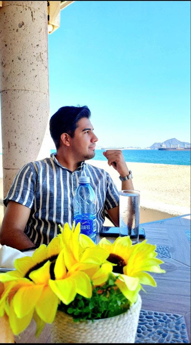 jsgs_galvez's tweet photo. Cuándo algo te hace muy feliz,
Y la vez te da un poco de miedo,
Es que es,  exactamente lo que
Realmente necesitas. 
🍃🍁🍂🌊🏝️🦀 https://t.co/1XdbjeqbPf