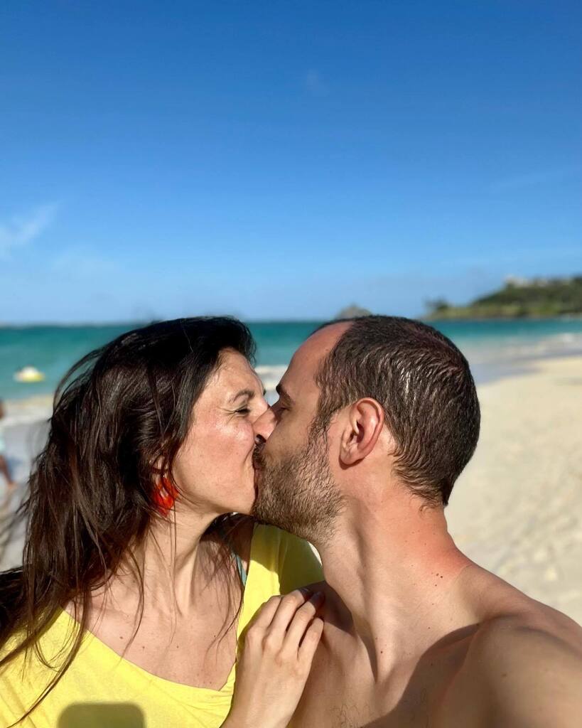 🎉🎉tantissimi auguri di buon compleanno Amore Mio!!🥂🍾🥳
Anche quest’anno brindiamo in viaggio e brindiamo a te, a noi, e a tutti i viaggi che ancora ci aspettano insieme!! Perché viaggiare insieme a te ha tutto un altro sapore! Grazie ❤️❤️❤️
E ora … instagr.am/p/Cr1BB0QIEez/