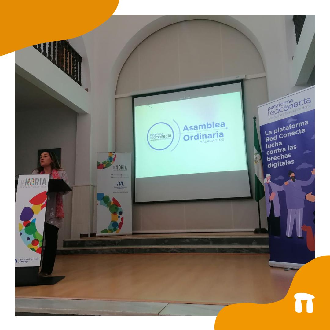 ArrabalAID's tweet photo. La presidenta de @RedConectaCC @Gelicaballero defiende extender las #CompetenciasTecnológicas para alcanzar a toda la población en situación de mayor vulnerabilidad y asegura que "el futuro será verde, digital y justo". Sigue en @lanoria_mlg @diputacionMLG la #AsambleaRedConecta. https://t.co/9PVqVTbWcJ