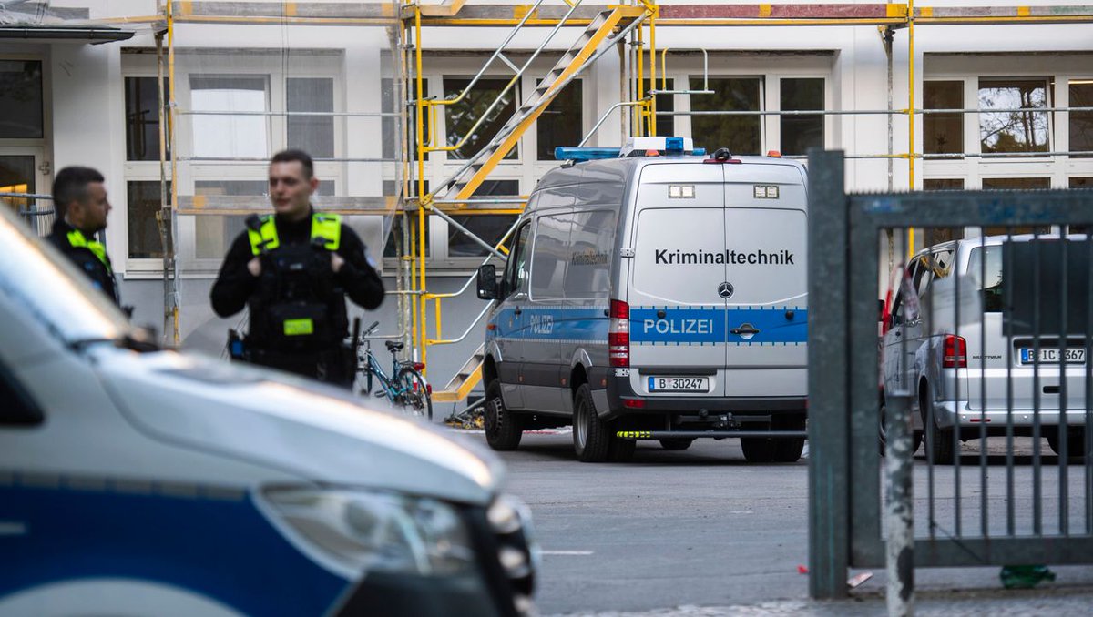 Angriff auf Grundschülerinnen in Neukölln: Verdächtiger stand schon 2009 wegen schwerer Messerattacke unter Verdacht dlvr.it/SnXKQG