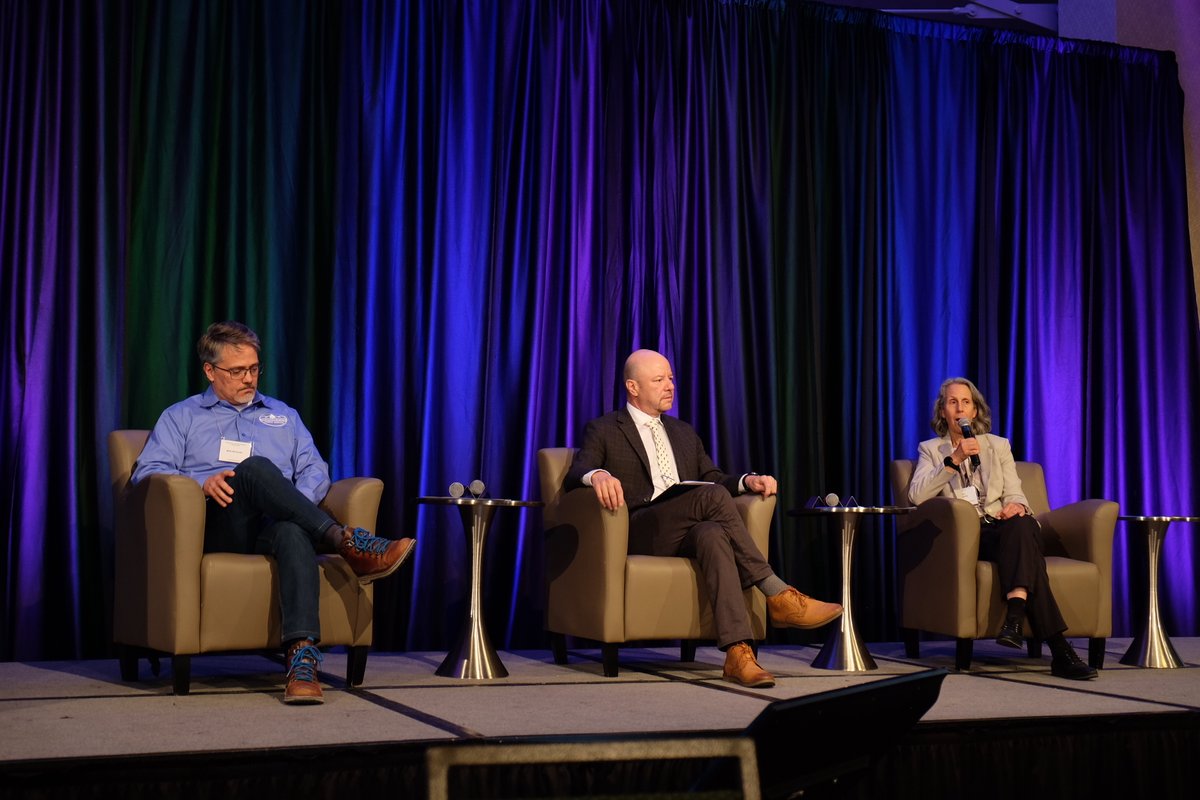 A couple photos from the past three days of #xboundary2023. Takeaways are that strong partnerships are the key to success and in the words of Emily Hohman at #FireLearningNetwork “we are not alone in this work”
<a href="/NMFWRI/">New Mexico Forest and Watershed Restoration Instit</a> <a href="/cfri_csu/">cfri_csu</a>