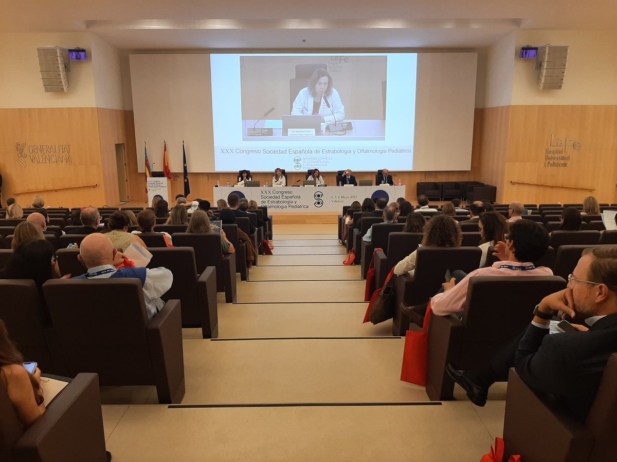 HospitalLaFe's tweet photo. 🏥 Hoy ha comenzado el XXX Congreso de la Sociedad Española de Estrabología y #Oftalmología Pediátrica #SEEOP que tiene lugar en @HospitalLaFe hasta el 6 de mayo con el objetivo de actualizar conocimientos en los avances en esta materia https://t.co/9NhHGxnk1R https://t.co/NlbZ6lpk5X
