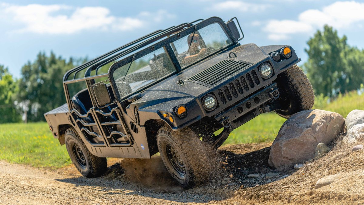 exrotech's tweet photo. Conquer any terrain with ease.๐๏ธ๐ The Exro Coil Driverโข unlocks the full potential of electric motor performance for maximum gradeability and enhanced efficiency.๐
Explore the Coil Driverโข technology here: https://t.co/spIKDS1Ikl
#Gradeability #Efficiency #EMobility https://t.co/7HJHVwg2CP