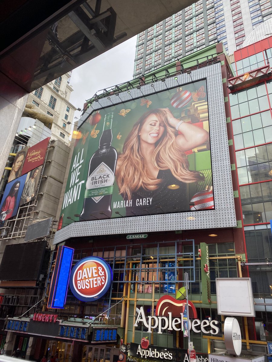 This was exiting to see while here in New York City! I love @MariahCarey’s @goblackirish
