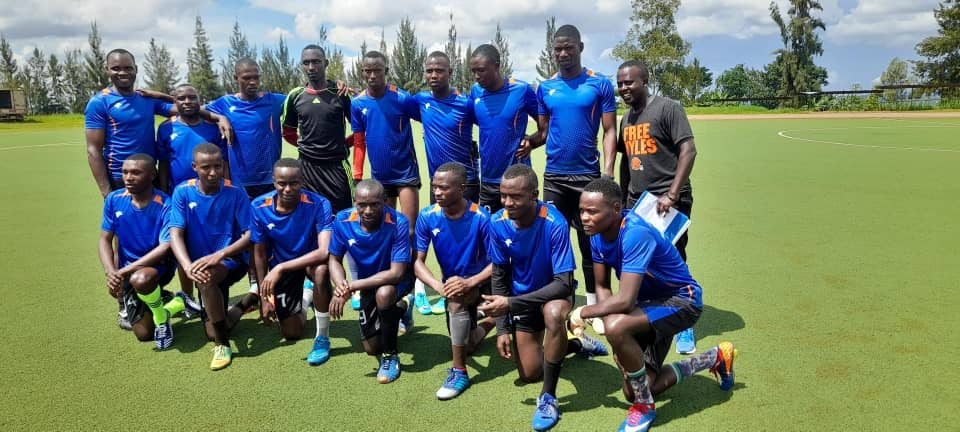 RCS_Rwanda's tweet photo. Mu rwego rwo guteza imbere siporo muri RCS ndetse no kureba impano mubakozi hagamijwe kubaka ikipe y'umupira w'amaguru ya RCS, Uyumunsi ku wa 04 Gicurasi 2023, Urwego rw'u Rwanda rushinzwe Igorora rwatangije amarushanwa hagati y’Amagororero yose ku bakozi b’Umwuga b’Urwego. https://t.co/67vhvIVXi1