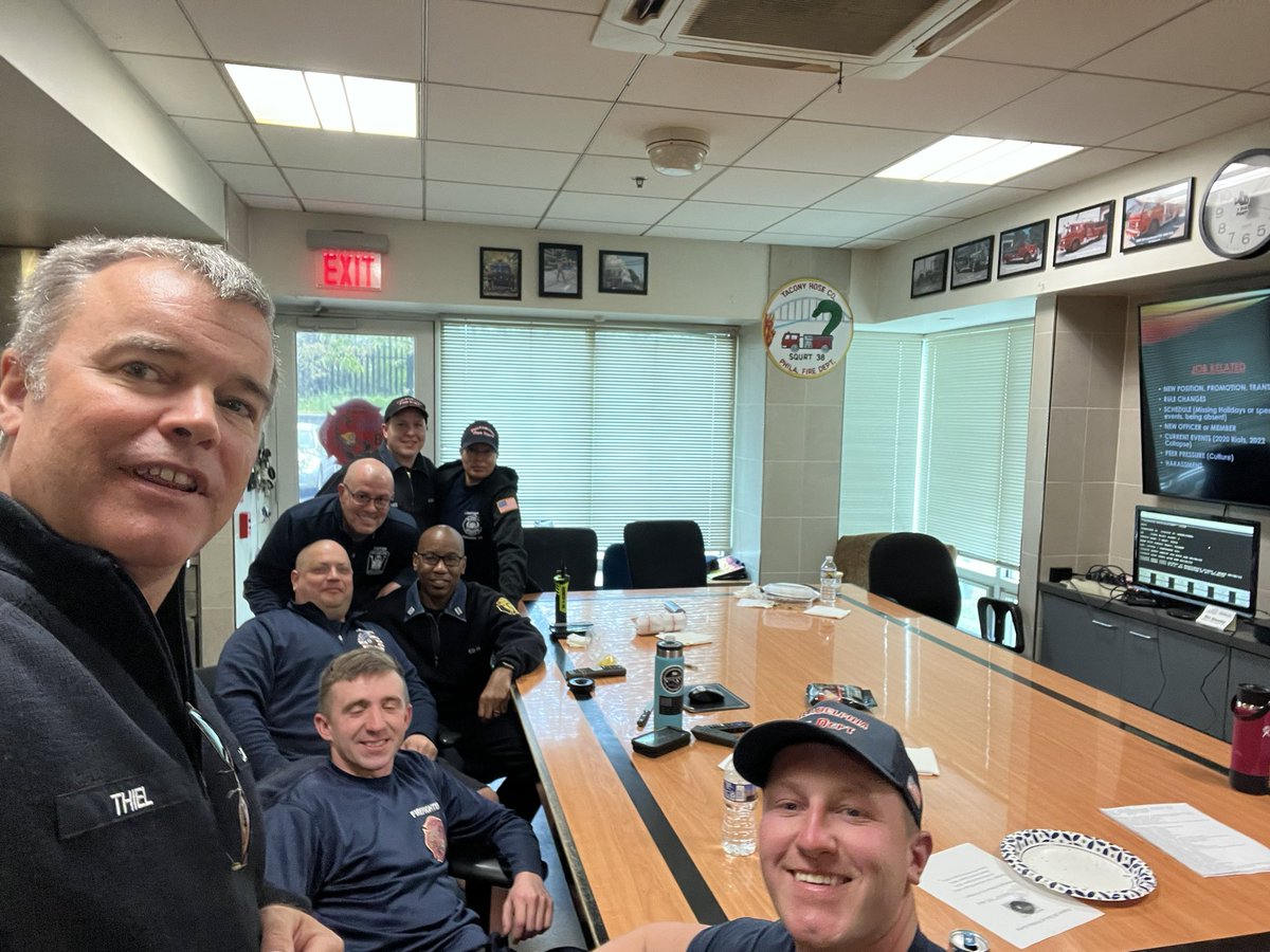 ThielAdam's tweet image. Great visits last week with several of our dedicated @PhillyFireDept companies during our TLC 2.0 sessions; talking about the importance of diverse, inclusive, &amp;amp; respectful teams for accomplishing our #24x7x365 mission! #pfdstrongtogether
