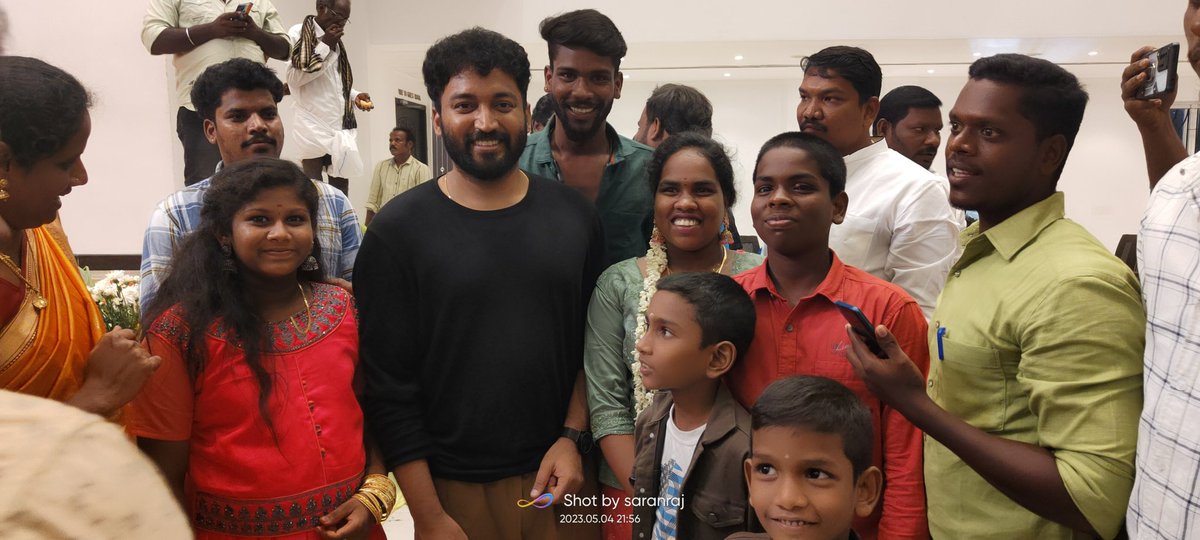 7tFRqvpztbQ4KOo's tweet photo. எங்கள் குடும்ப நிகழ்வில் எங்க குடும்பத்துடன் அண்ணன் @RVikraman அவர்களுடன் https://t.co/hXVOHuDggX