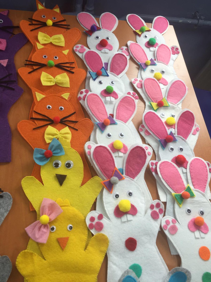 Oulumuzun Çocuk Gelişimi Bölümü Öğrencileri ''Meslek Lisesi Öğrencileri Hayata Dokunuyor' Projesi kapsamında  hazırladıkları kuklaları Depremzede çocuklara hediye ettiler Öğrencilerimize ve öğretmenlerimize bu hayır işinde gösterdikleri çaba ve emekler için teşekkür ederiz