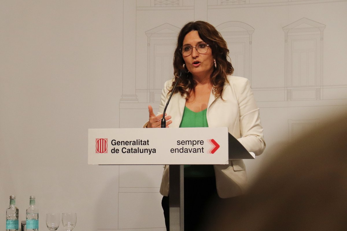 3CatInfo's tweet photo. Caos a les oposicions: es repetiran tots els exàmens i s'indemnitzaran els afectats https://t.co/nPoCPYKFxS https://t.co/AGXeoAuIEa