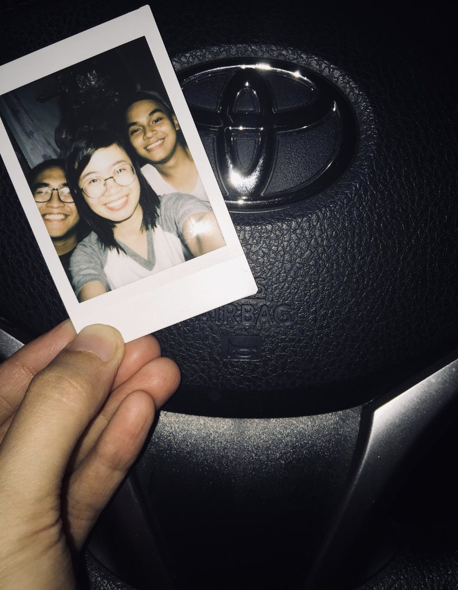 _sambuyco's tweet photo. We were together 11 years ago, and 7 years ago, and 5 years ago, and 2 months ago. We'll see each other again next week, and next month, and next year, right?

If you see our friend, pls bring him back. We are waiting with open arms.

#BringBazooHome https://t.co/cKqCrMSKVy