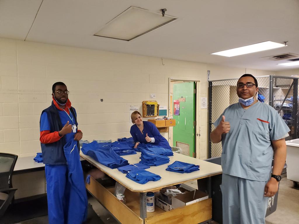 ProjectsearchTo's tweet photo. A very cool moment here as a current student (left) works with a former student (right) in the linens department at Toronto General Hospital.
#ProjectSEARCHTO #DiversityAndInclusion #InclusionMatters https://t.co/iXmIBHenDV