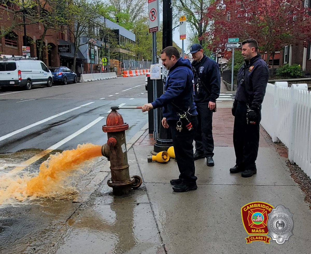 CambridgeMAFire's tweet photo. Annual hydrant inspections are in progress: Engine 1 is out inspecting &amp; flow testing the hydrants in their #HarvardSquare district today, 4 May. 
Group 1 is on duty
#ISOClass1 https://t.co/PAUiawwlcq
