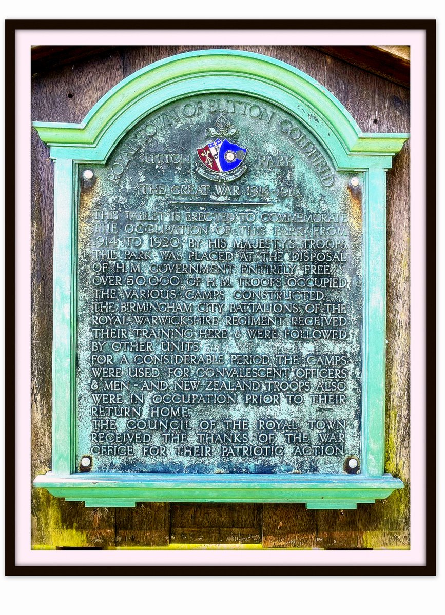 'Part played by a Park in WW1' Walking within Sutton Park spotted this plaque. What stories must lie behind its use by over 50000 soldiers during WW1 @IWM_Centenary @WW1C @sutcolhour @LivesOfWW1 @GreatWarGroup @ww1History @WW1memoirs @sutton_blog @suttontownhall #WW1 #greatwar