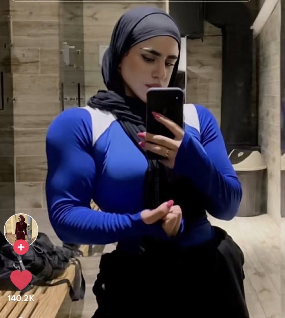sakatajoes's tweet photo. بعدين يقولون لك بيسكت مو واقعية https://t.co/KWW0G6RXvs