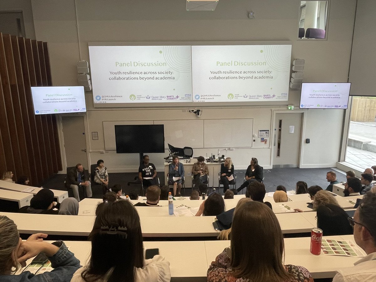 LCHeathcote's tweet photo. Understanding and building #resilience in #youth from East London🇬🇧 to Bogotá🇨🇴. Congratulations on the inspiring launch event for @QMULResilience. 
#YRULaunch https://t.co/X6WY1mcqpV