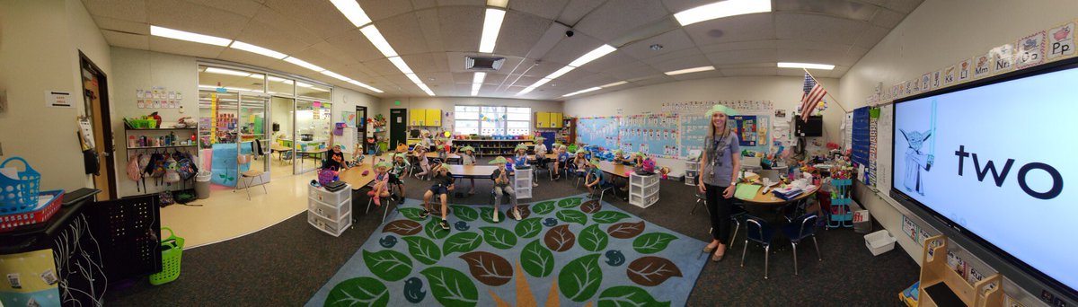 MrsHengesbach's tweet photo. @CitrusSchools @LecantoPrimary May the 4th be with you! We had a blast skywriting our sight words with our mini lightsabers! #celebratelps https://t.co/P8RGH6D1BY