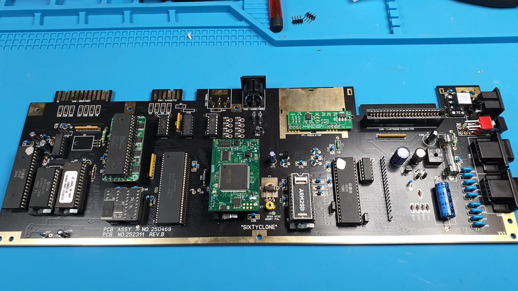 RetroWizzard's tweet photo. Success! At last my #SixtyClone is complete!๐ฅณ
Featuring: MOS CPU replacer, VIC-II Kawari, S-RAM, ARMSID, SmaCK 8701, Line Filter, C0pperdragon.
All modern replacements for discontinued parts.๐น
#retrogaming #RetroComputing #Commodore #C64 #C64GS #SuperMario https://t.co/2ActReeJ6L