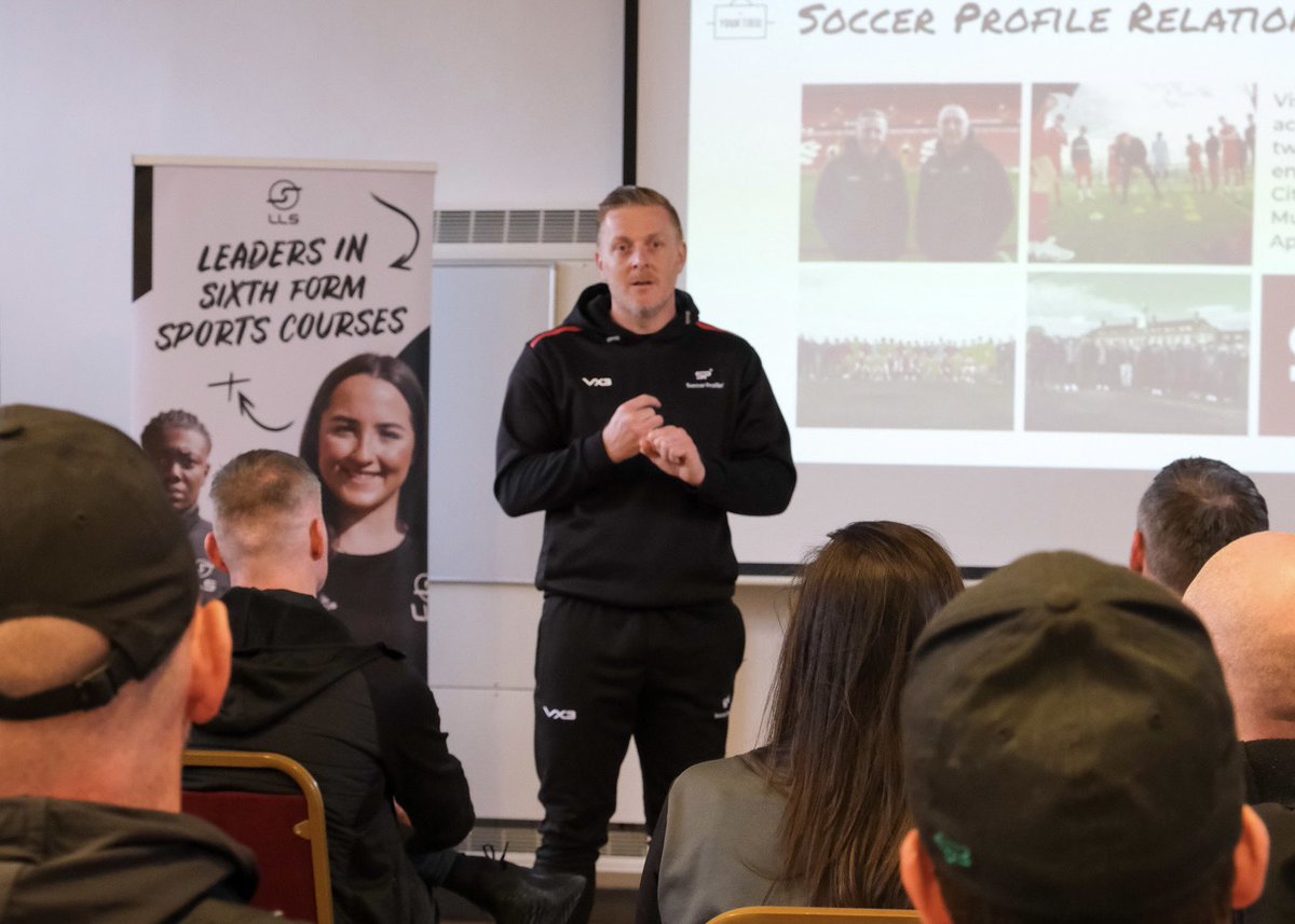 larnefcacademy's tweet photo. Last night, our coaches received a masterclass session by former @premierleague manager @GarryMonk ⚽️

A huge thank you to @MySoccerProfile and @LLSYourTour for facilitating the event 🤝 

#WeAreLarne #ForTheTown https://t.co/gBSvtHCa2W