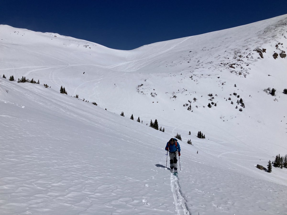 jonpham_'s tweet photo. If Texas had a stupid cousin in the mountain west, it’d be something like Colorado ,,,, this place sucks ! https://t.co/29CLj1Kd5l