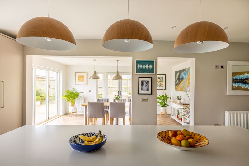 Luxurious space and contemporary elegance at Laurel Farm in beautiful Barton St. David village #Somerset Includes a single-storey cottage plus games room, yoga studio, gym &amp; home office. Call Jaz to view ☎️ 01749 670079 and click bit.ly/44escVg #property #propertysearch