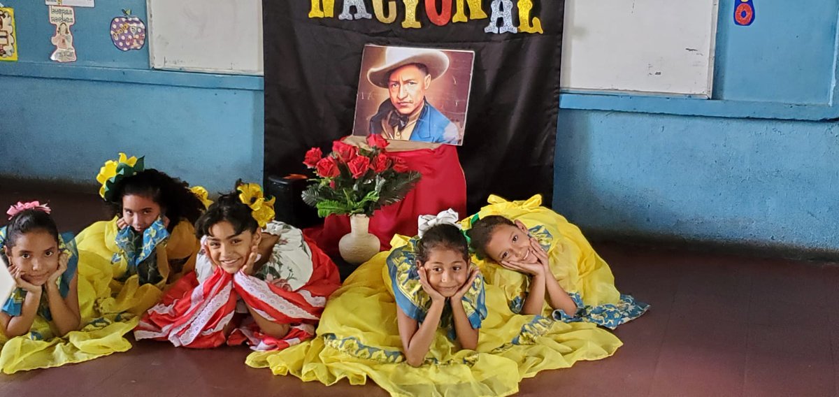 🎈#MinedJuigalpa 🎉Celebramos con Amor ❤️ el Día de la Dignidad Nacional 🥳 #MayoVivaSandino

#MinedChontales
#PatriaBenditayLibre
<a href="/minednicaragua/">Ministerio de Educación Nicaragua</a> @LilliamHerreraM
<a href="/salvadorVang/">Salvador Vanegas G</a> <a href="/ChontalesMined/">Mined Chontales</a> <a href="/minednicaragua/">Ministerio de Educación Nicaragua</a>
#EnVictoriasEducativas