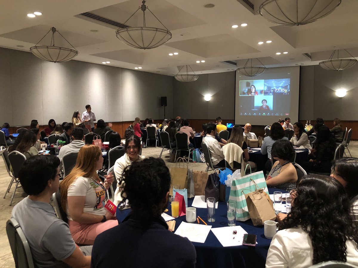 ReformaPenalMx's tweet photo. #CEJUME | El Programa Semilla es una iniciativa del @CEEAD con el objetivo de integrar a estudiantes de Derecho de todo el país para generar agentes de cambio para transformar la educación jurídica en México. https://t.co/XFnGANdbbu