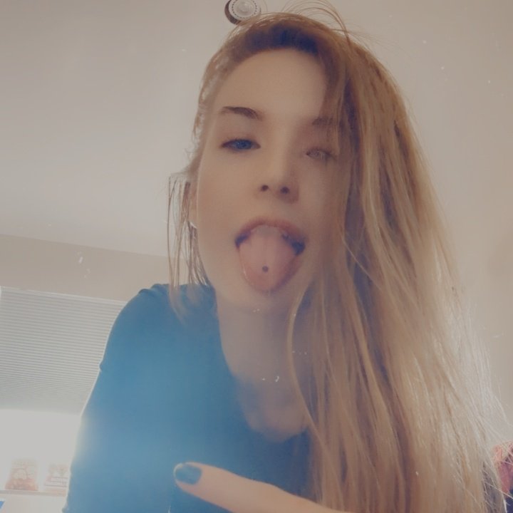BToriamos tweet picture