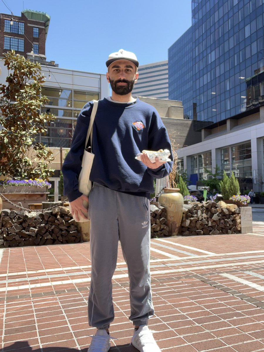 zoomthagreat's tweet photo. It's a beautiful day for a #selfietimer https://t.co/LHfdjtXoeQ