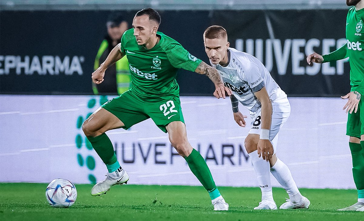 francorusso_'s tweet photo. El buen  n trabajo trae buenos resultados. A seguir así, ¡vamos equipo!💚💪🏼
Good work brings good results. Keep it up, let's go team!💚💪🏼 @Ludogorets1945 https://t.co/HlBgg9QCJF