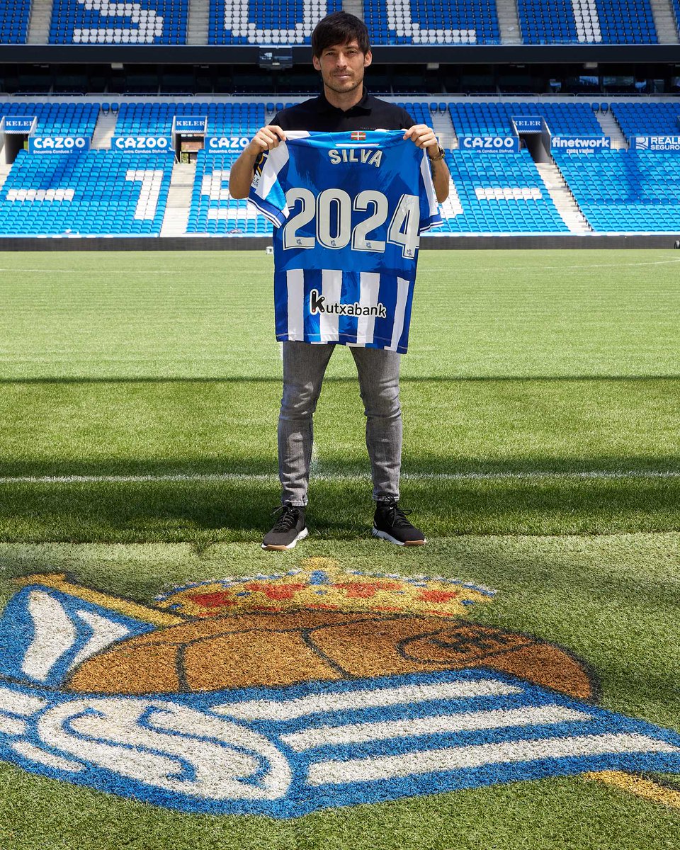 RealSociedadEUS's tweet photo. 🔃 RT zuk ere argazki hau ikusi nahi bazenuen

#Silva2024 | #WeareReal | #AurreraReala https://t.co/tQp8sMMiE5