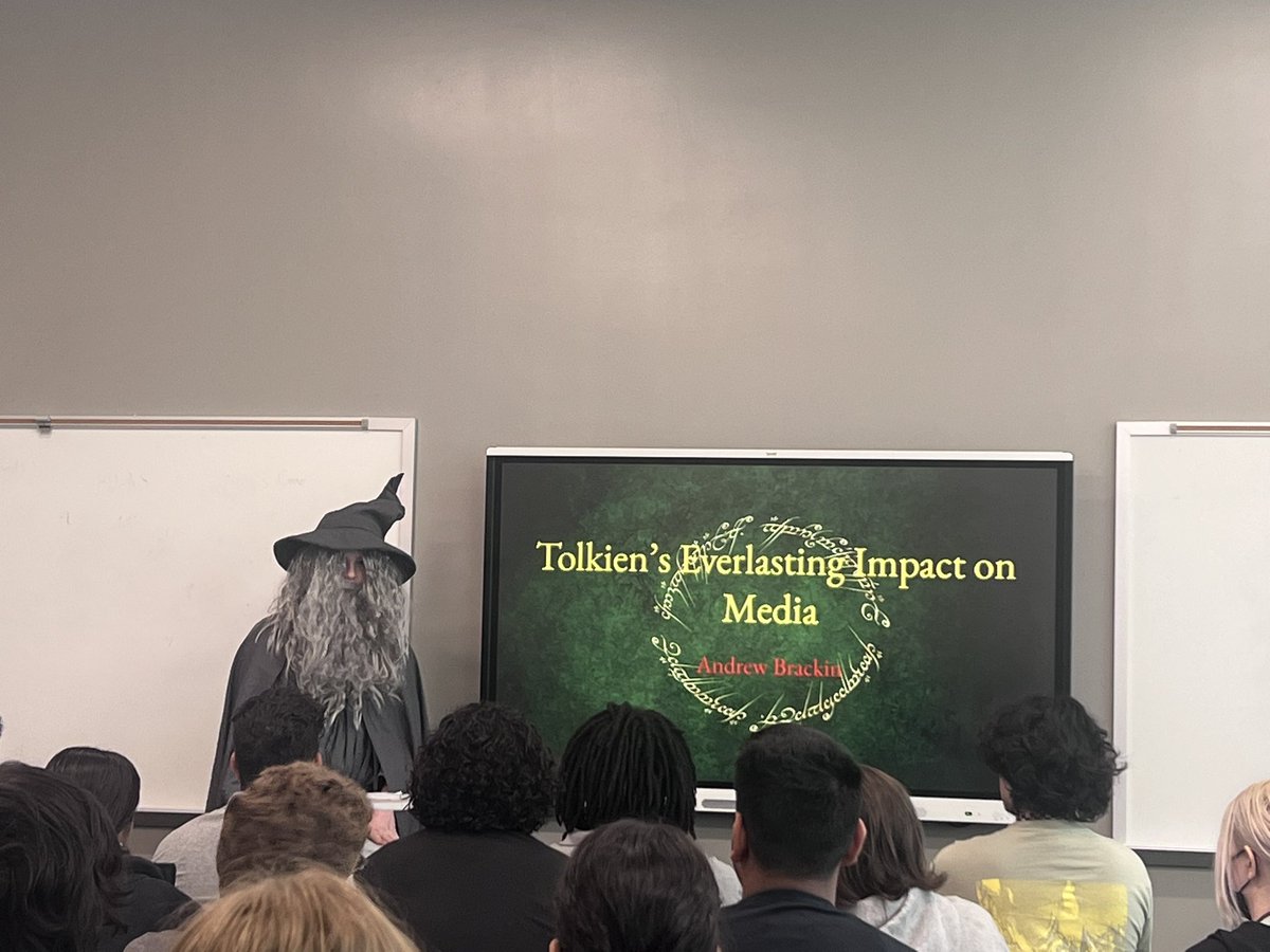 MrsTorresReads's tweet photo. Round 2 of Presentations:
“Tolkien’s Everlasting Impact on Media” 
“Connections in Music and Literature” 
“Literature of Assumption” https://t.co/1WYuepHugL