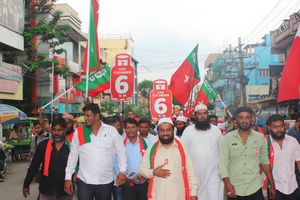sdpi_snagar's tweet photo. Road Show | Padyatra in Sarvagnanagar Constituency ..
#AbdulHannanSDPI #sarvagnanagar #Padyatra #PadyatraSDPI #SDPIRoadShow #AbdulHannanSarvagnanagar #SDPIBangalore https://t.co/q7HTshBZOe