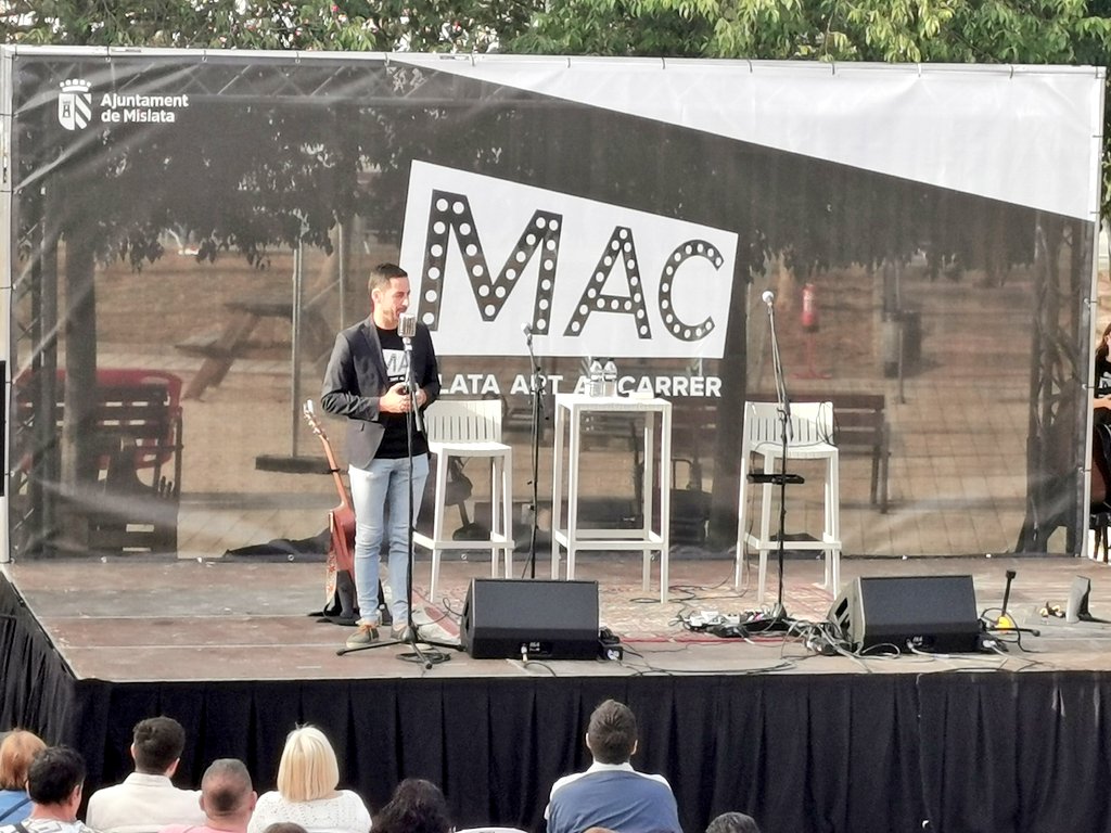 AjMislata's tweet image. 🤩 #MAC2023

Alcem el teló de la IX Edició del festival d&apos;arts escèniques als carrers de #Mislata 

🎤 I ho fem amb l&apos;actuació de @nenadaconte

🎉 A gaudir del MAC fins al 14 de maig!!