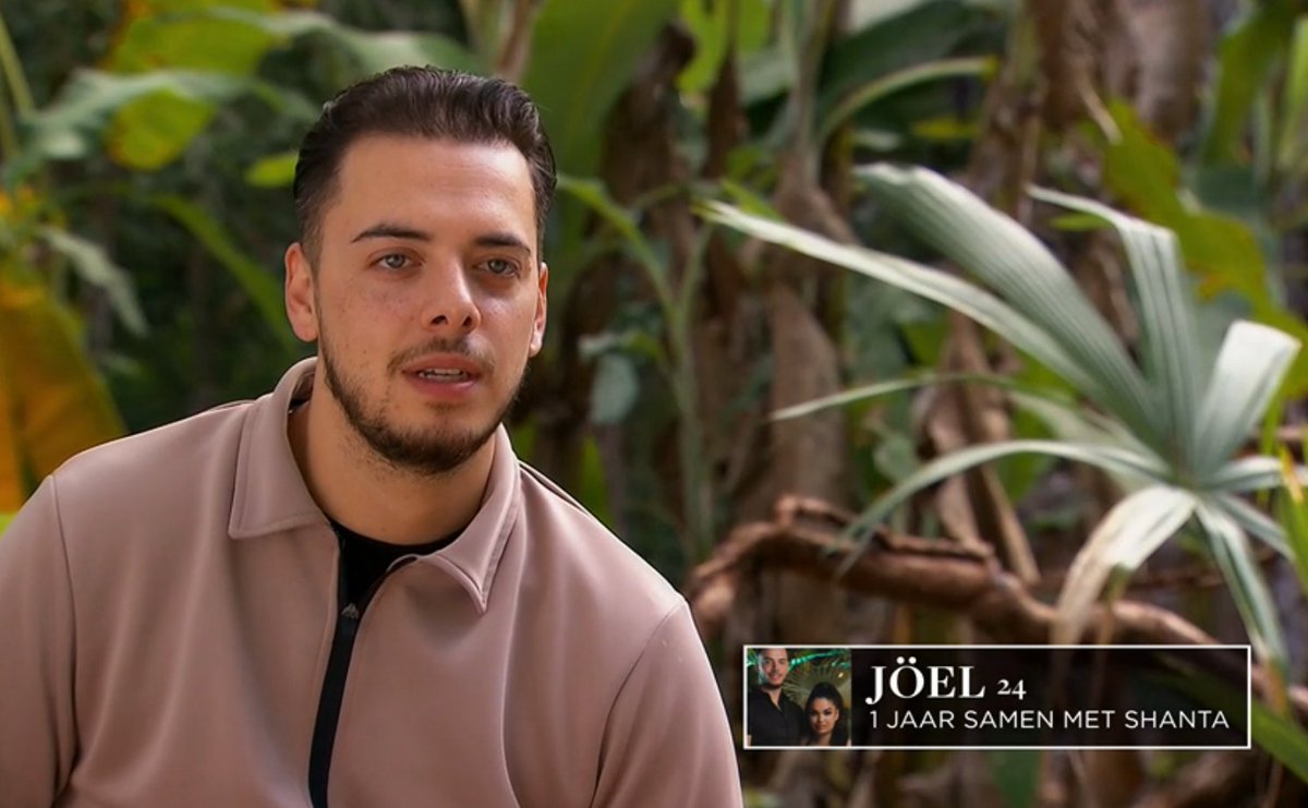 juulsoof's tweet photo. Het licht is aan maar niemand is thuis #TEMPTATIONISLAND #temptationislandloveorleave https://t.co/1jsJaeq4tB