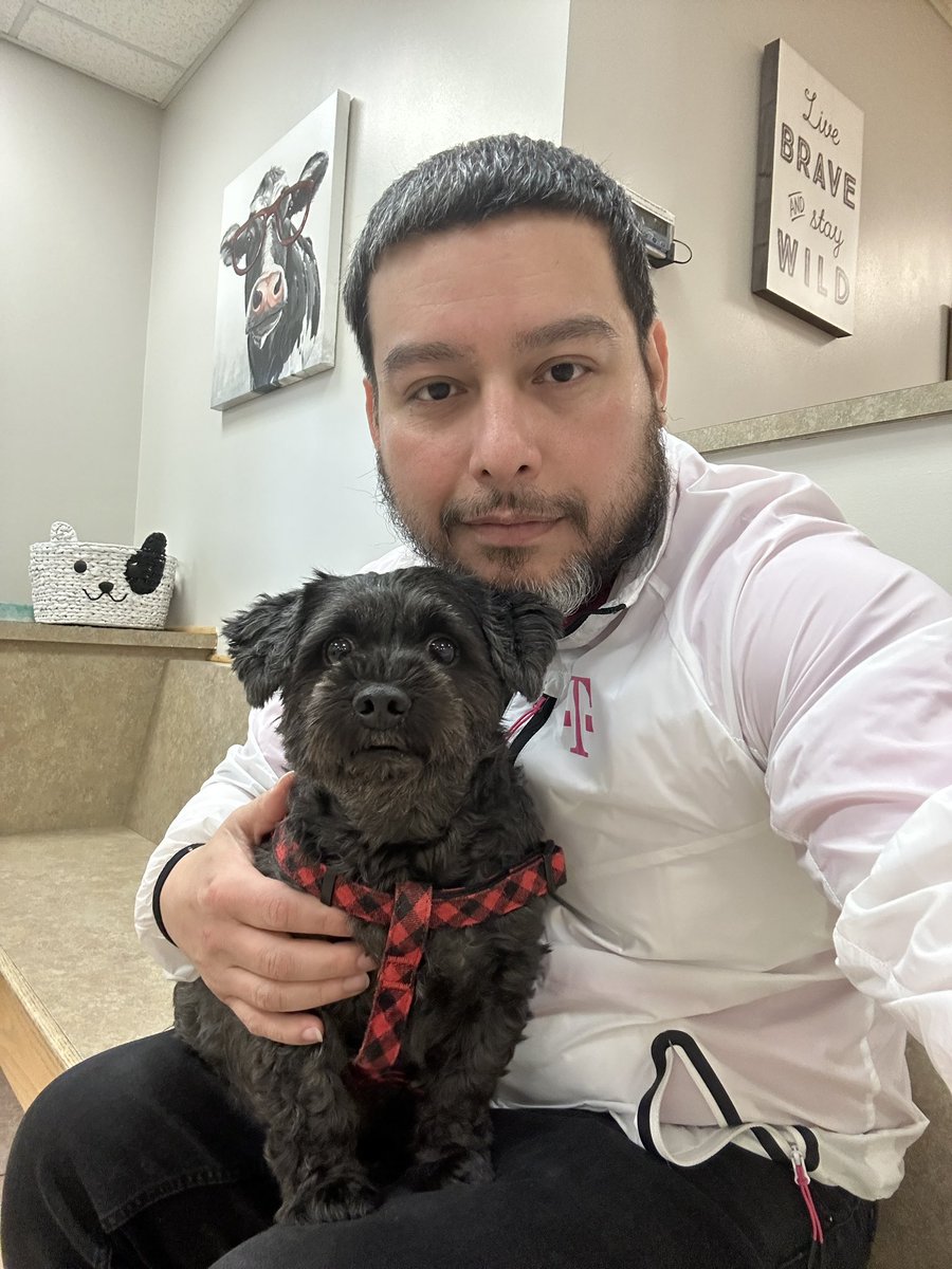 JovCryptoPlug's tweet photo. Happy #starwarsday2023 My daughter Solo. Yes I named her after #hansolo #May4thBeWithYou #solomendoza #Tmobile #bemagneta #MagentaPets #StarWars #jedi https://t.co/pJ0rQYmbFl