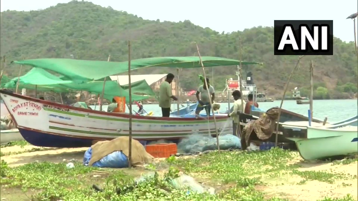 ANI's tweet photo. #KarnatakaAssemblyElection | Fishermen community in Ankola, Uttara Kannada express their gratitude to the Ministry for Fisheries & Govt's initiatives that help them to make a living.

"Our community wants BJP govt once again. We are happy with their work for us. We also want jobs for the locals," says a fisherman Dhiraj

"With the subsidy, we get cheaper diesel. Diesel is available at Rs 91/litre in the market but get it at Rs 79/litre," says another fisherman Ramaloka