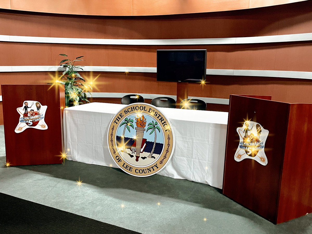 We are sooo excited for our LIVE Review show tomorrow! We will have a couple of special guests who think they are Smarter than a 5th grader! Join us at 9:00am or at 1:00pm, or both to compete against the best of the best! Show us what you got 5th grade!!! 🥼🍎📓