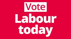 lucyw3bb's tweet photo. The big day has arrived!

Family democracy in action 🌹🌹🌹

 @philwebblab https://t.co/i24WHjVpGL